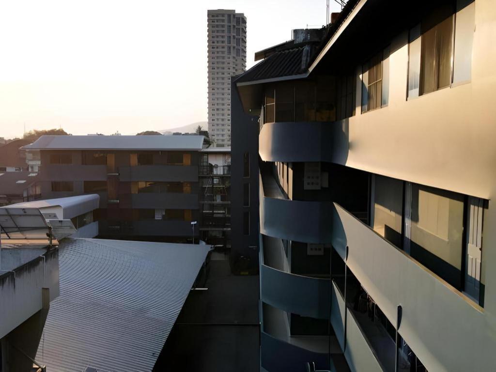 Watket Hotel Chiang Mai Buitenkant foto